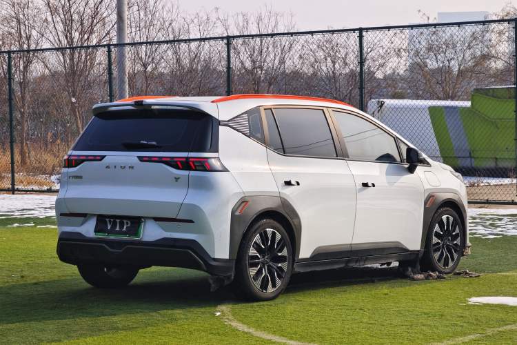 Used AION Y 2021 70 Tech Vitality Edition