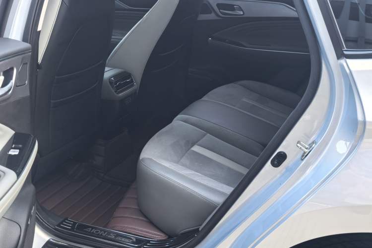 Used AION S Plus 2022 80 Tech Edition
