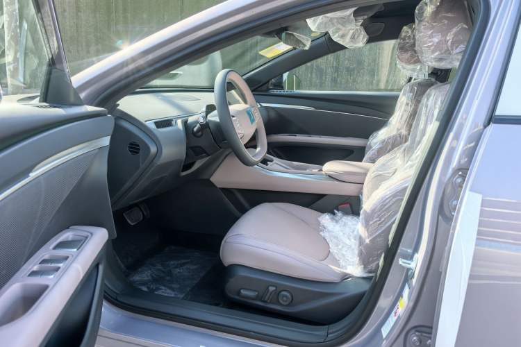 Used XPeng MONA M03 2025 600 with Ultra-Long Range Max
