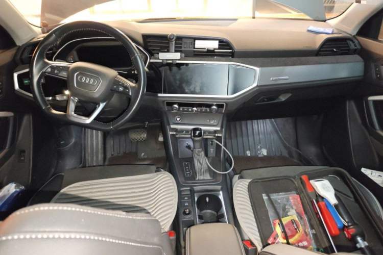 Used Audi Q3 2021 35 TFSI Fashion Dynamic Model