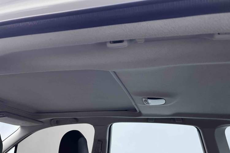 Used Subaru Forester 2015 2.0i Special Edition Commemorative Model
