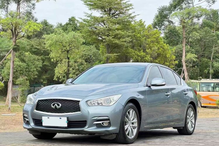 Used Infiniti Q50L 2015 2.0T Comfort Edition
