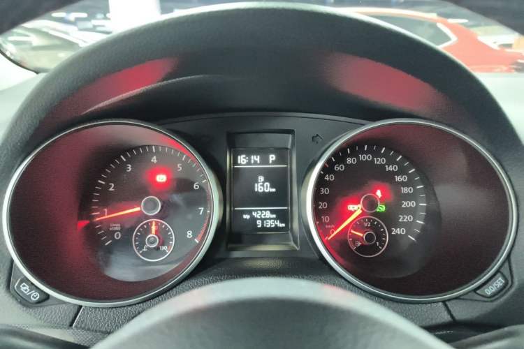 Used Volkswagen Golf 2012 1.6L Automatic Comfort Model
