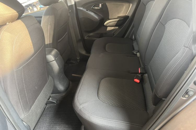 Used Hyundai ix35 2015 2.0L Automatic 2WD Comfort Edition China V Standard
