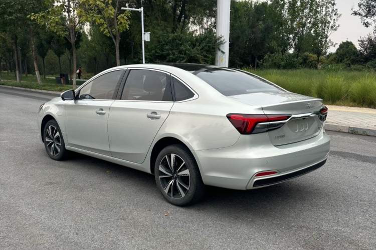 Used  ER6 2020 620 km Smart Edition
