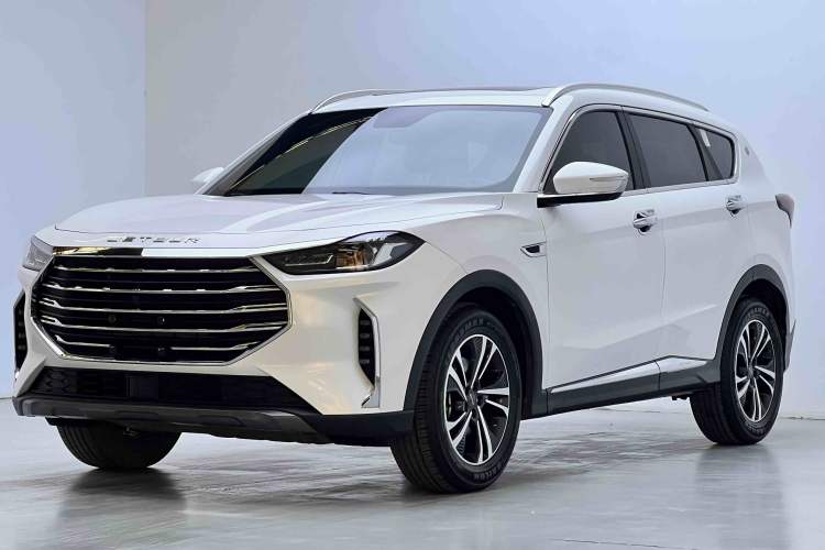 Used JETOUR X70 PLUS 2022 1.5T DCT Luxury Edition 5 Seats
