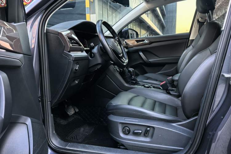 Used Volkswagen Tharu 2019 330TSI Four-Wheel Drive Flagship Model China VI Standard
