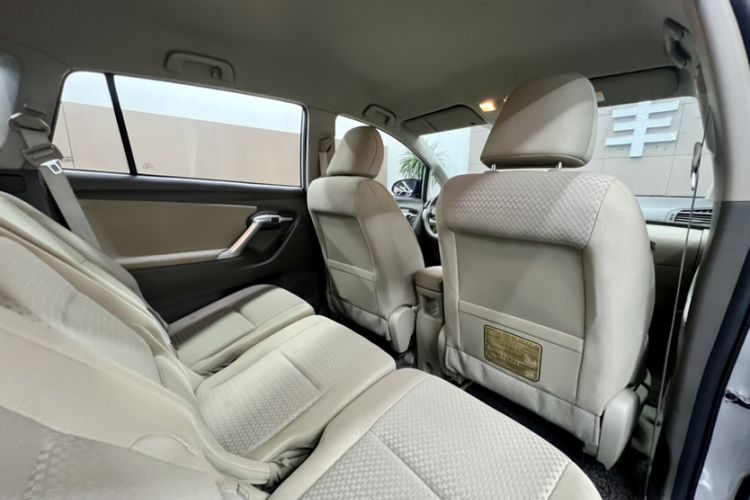 Used Toyota Verso 2014 Starlight 180E CVT Elite Edition
