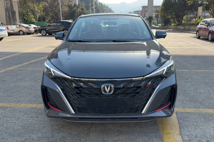 Used Changan Eado 2025 PLUS 1.4T Dual-Clutch High-Energy Version
