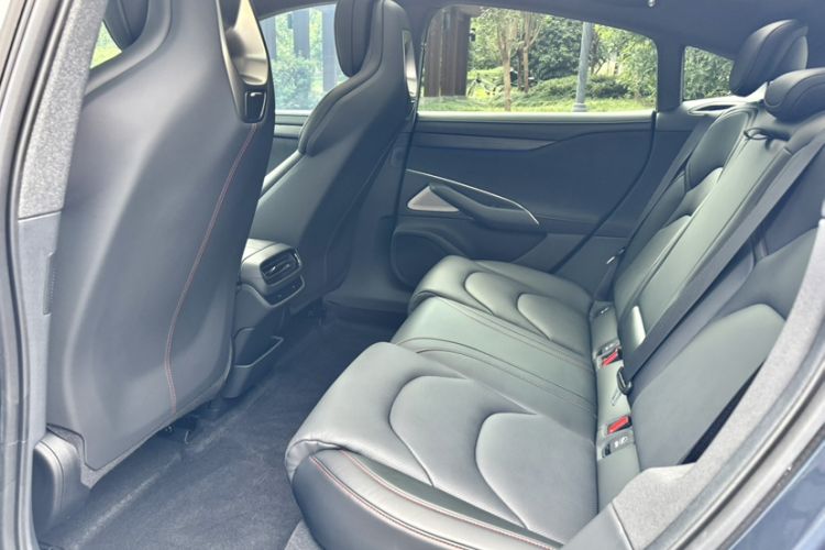 Used  SU7 2024 Rear-Drive Long-Range Intelligent Driving Version