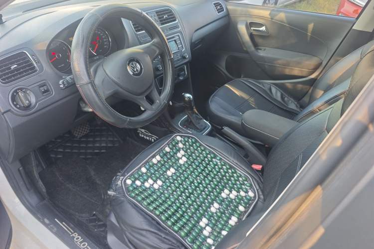 Used Volkswagen Polo 2014 1.4L Automatic Comfort Edition
