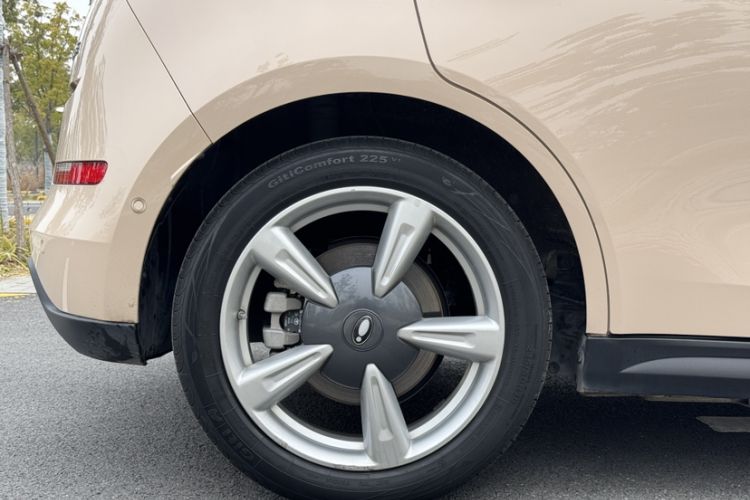 Used ORA Good Cat 2021 500km Long-Range Poseidon Edition Lithium-Ion Battery
