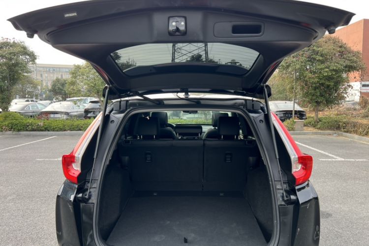 Used Honda CR-V 2017 240TURBO CVT Front-Wheel Drive Fashion Edition