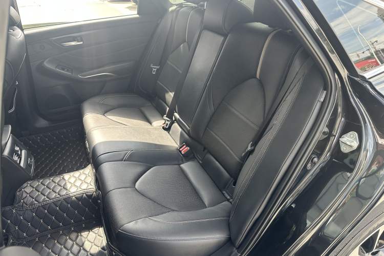 Used Toyota Avalon 2023 2.5L Luxury Edition
