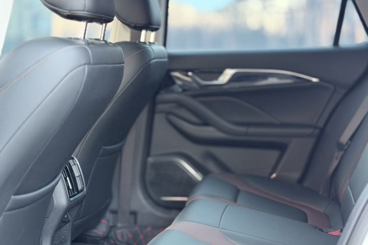 Used Bestune B70 2022 Third Generation 1.5T Automatic Enjoyment Version
