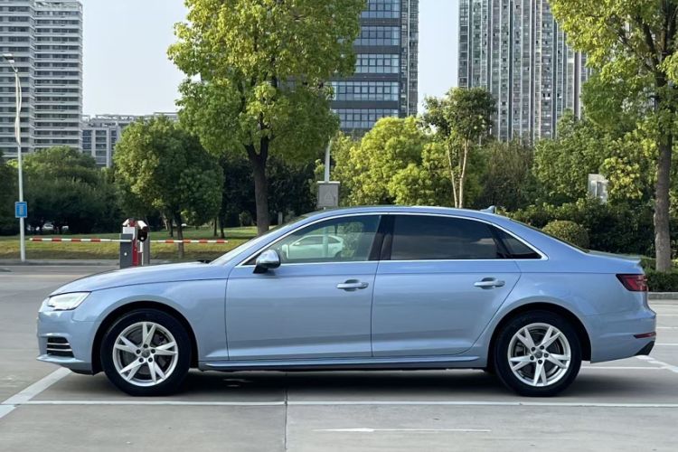 Used Audi A4L 2018 30th Anniversary Edition 40 TFSI Trendy Model
