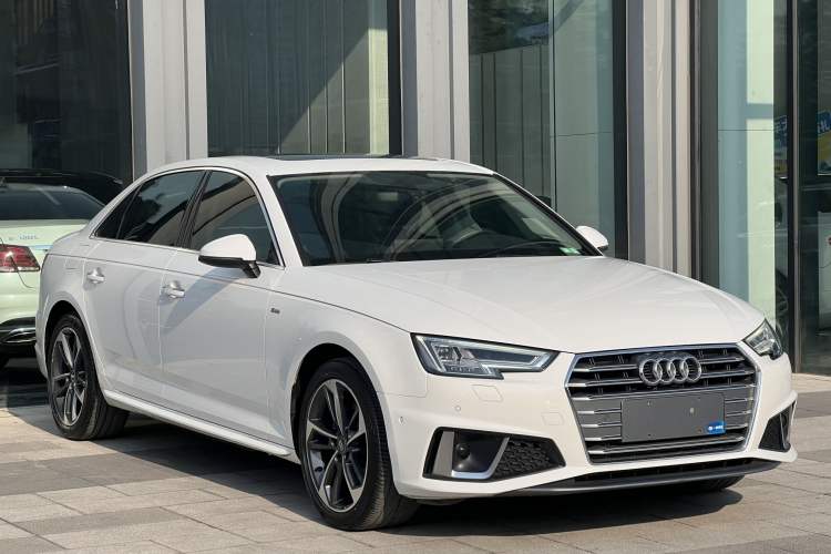 Used Audi A4L 2019 40 TFSI Fashion Edition China VI Emission Standard
