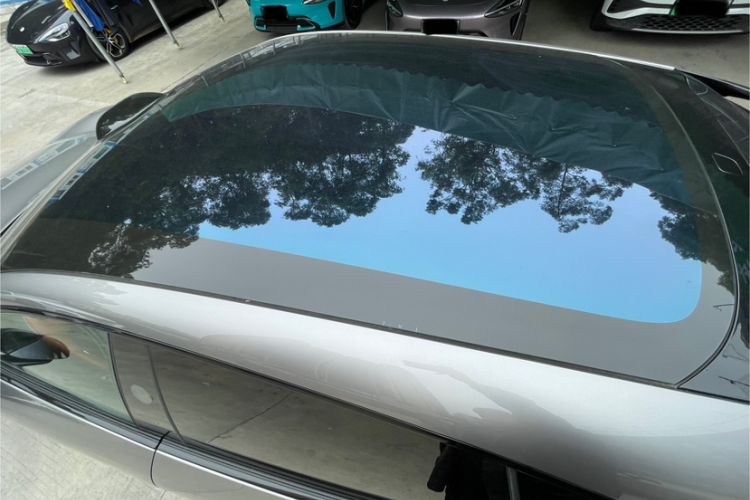 Used  YU7 2025 Ultra-Long Range High-Performance All-Wheel-Drive Max Edition
