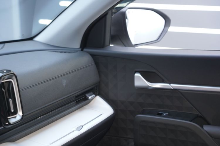 Used Hyundai ix35 2023 Musso 2.0L Deluxe Edition DLX
