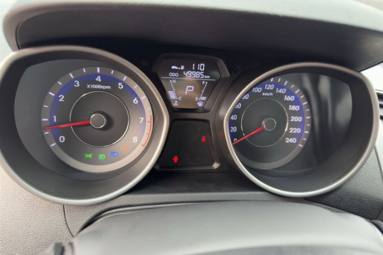 Used Hyundai Elantra 2016 1.6L Automatic Smart Version
