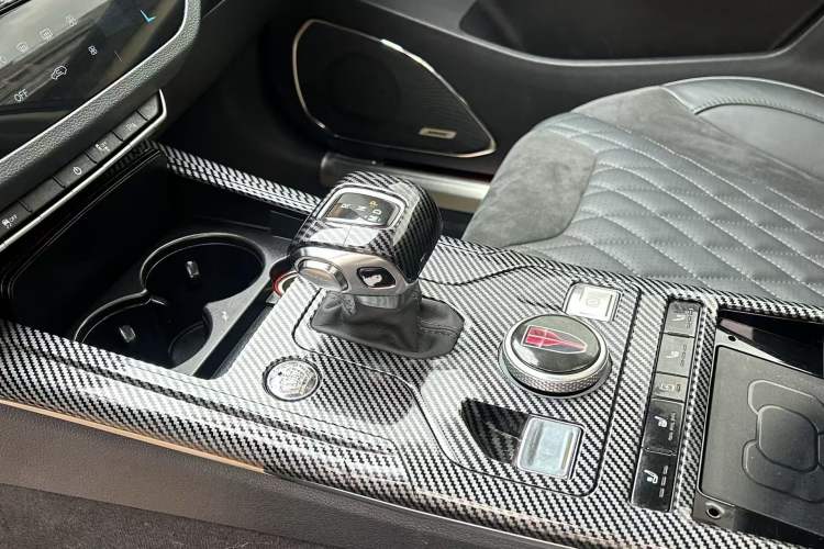 Used Hongqi HS5 2019 2.0T Smart Connect Flagship Edition
