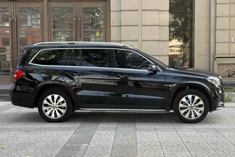 Used Mercedes-Benz GLS 2017 GLS 400 4MATIC Dynamic Model