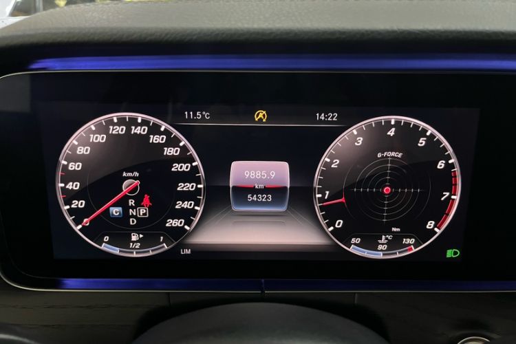 Used Mercedes-Benz E-Class 2020 E 300 L Sporty and Stylish Model
