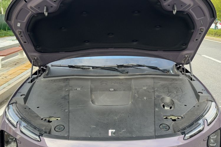 Used Nio EC6 2024 75 kWh
