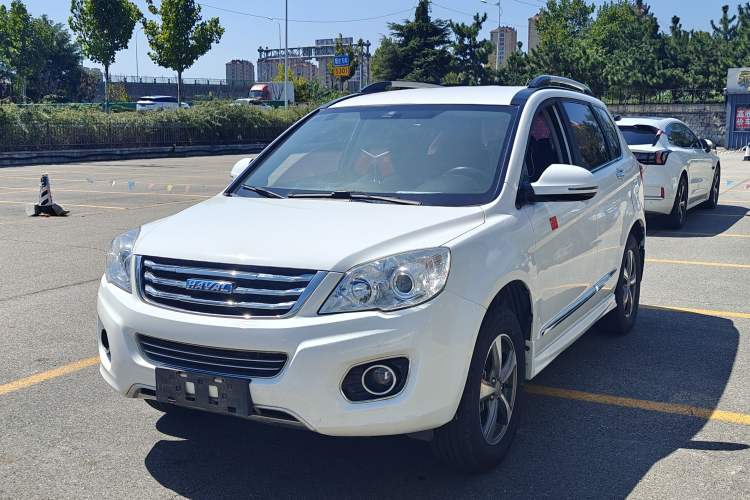 Used Haval H6 2016 Upgraded Model 1.5T Manual Two-Wheel Drive Value Edition
