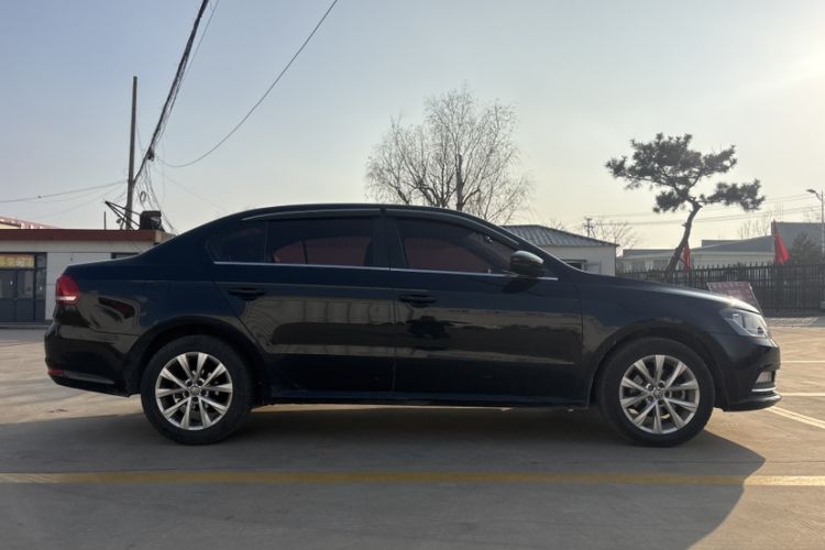 Used Volkswagen Lavida 2017 1.6L Automatic Comfort Edition