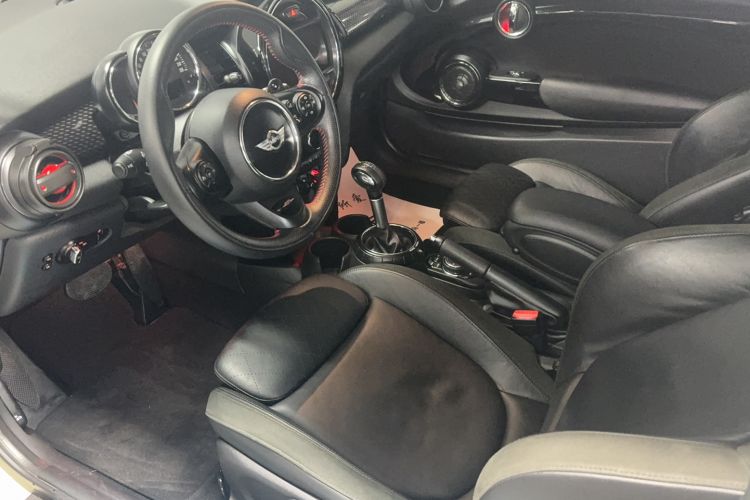 Used  MINI 2014 2.0T COOPER S Excitement
