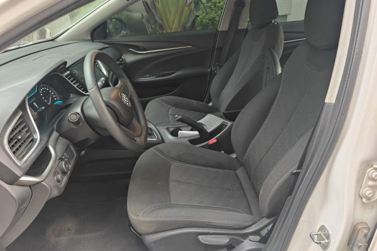 Used Buick GT 2021 1.3T Automatic Mild Hybrid Entry Model
