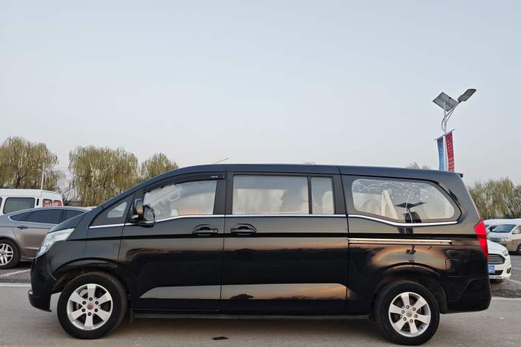 Used Wuling Zhengcheng 2015 1.8L Luxury Model LJ479QE2
