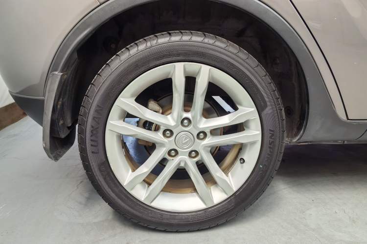 Used Changan CS35 2014 1.6L Manual Luxury Model China IV Standard
