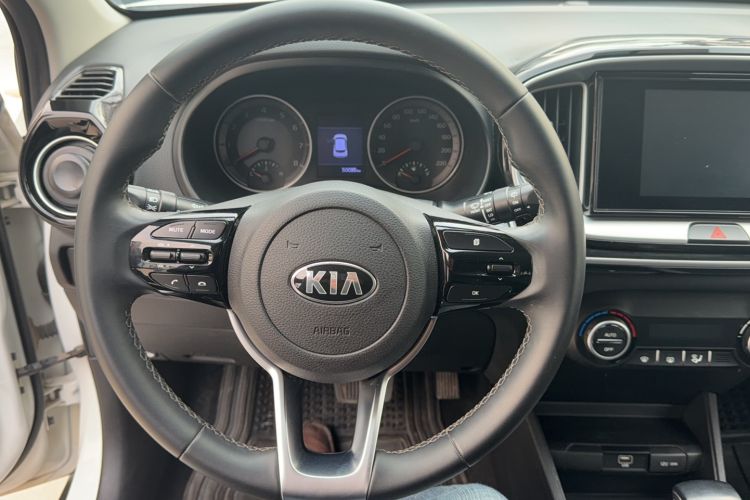 Used Kia kx1 Stonic 2019 1.4L Automatic Sport Edition China VI
