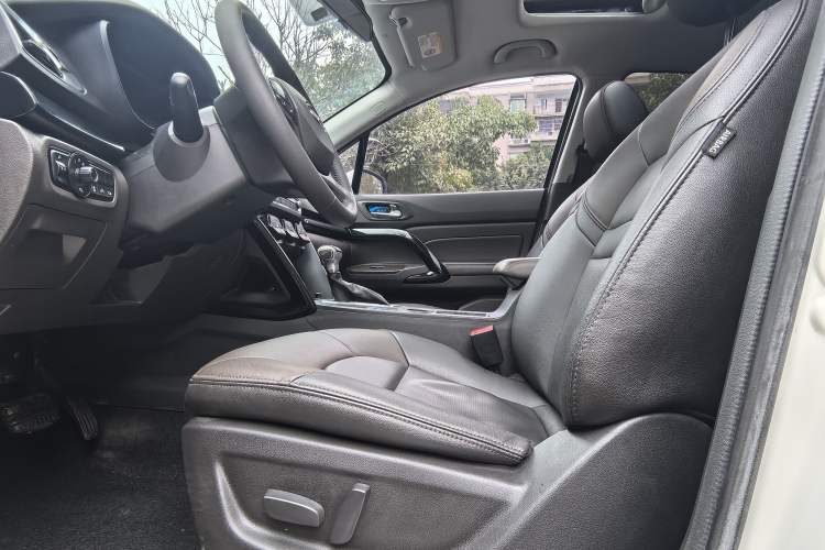 Used GAC Trumpchi GS4 2017 235T Automatic Two-Wheel Drive Luxury Smart Connectivity Version