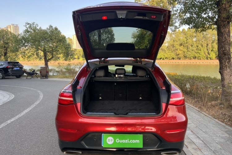 Used Mercedes-Benz GLC Coupe 2017 GLC 200 4MATIC Coupe SUV
