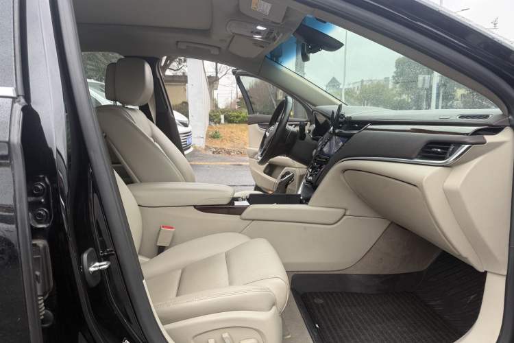 Used Cadillac XTS 2014 28T Elite Edition
