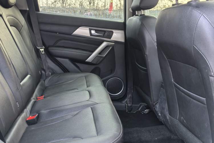 Used Haval H2 2017 Blue Label 1.5T Manual Two-Wheel Drive Luxury Model