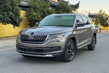 Used Skoda Kodiaq 2019 Facelifted TSI330 7-Seater Two-Wheel-Drive Luxury Enjoyment Edition China VI Standard