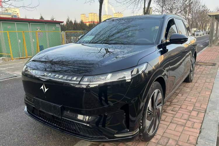 Used Dongfeng eπ eπ008 2024 636Max All-Electric Version 6 Seats