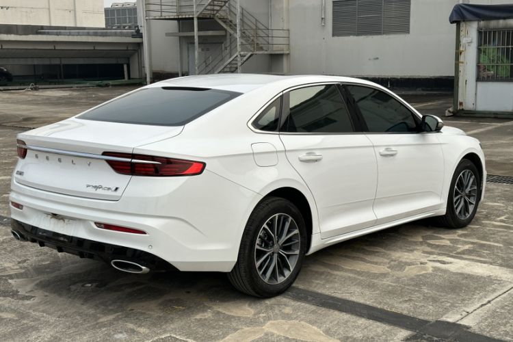 Used Geely Auto Preface 2025 Dongfang Yao 1.5TD Fuyao Edition