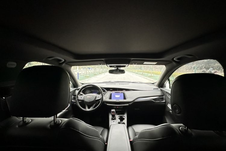 Used Cadillac XT4 2021 28T Two-Wheel Drive Tech Edition
