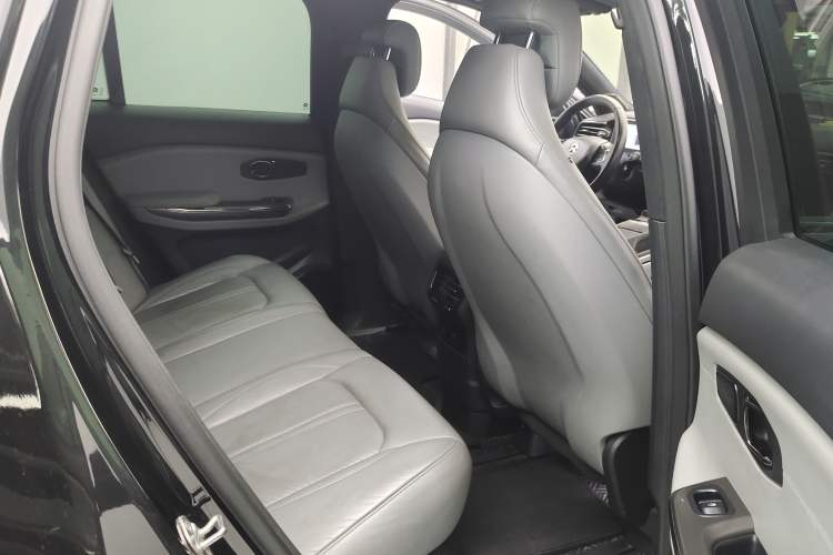 Used Nio ES6 2019 430 km Performance Version
