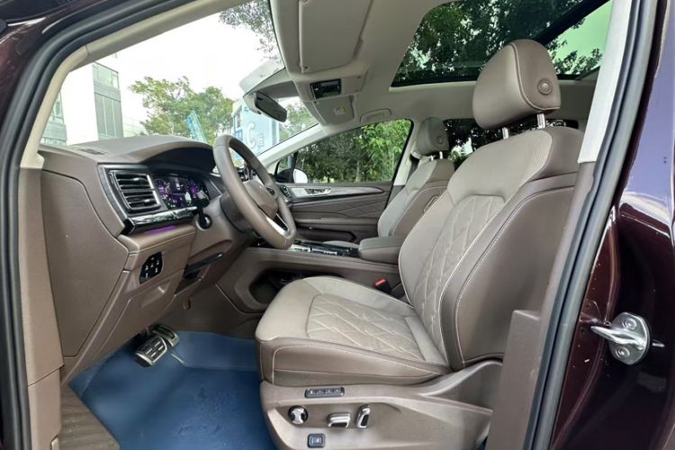 Used Volkswagen Viloran 2023 380TSI Prestige Edition
