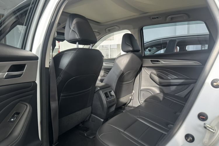 Used Haval F7 2019 2.0T Two-Wheel-Drive i-Van China VI Standard