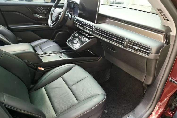 Used Lincoln Corsair 2022 2.0T Two-Wheel Drive Luxury Edition