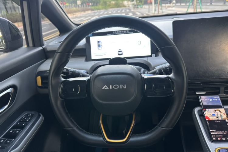 Used AION Y 2022 70 Tech Edition Lithium Iron Phosphate
