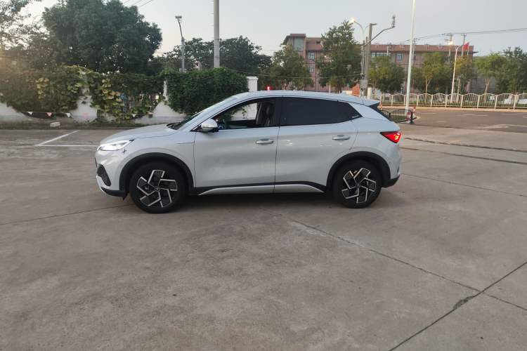 Used BYD Yuan PLUS 2022 510KM Flagship PLUS
