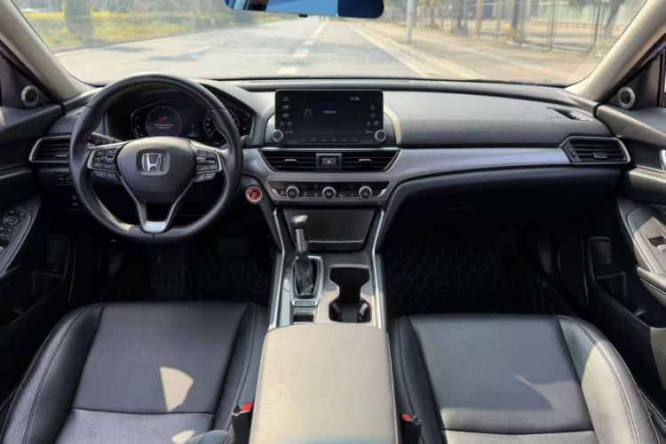 Used Honda Accord 2018 260TURBO Luxury Edition China V Emission Standard

